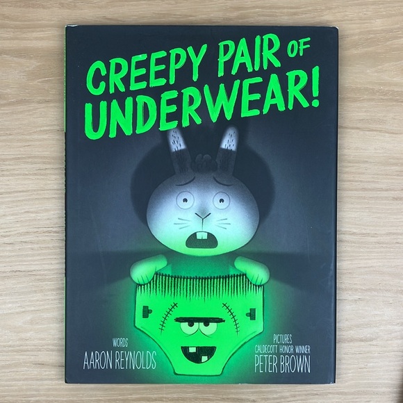 3 Peter Brown’s ‘Creepy’ Book Series - Picture 6 of 9